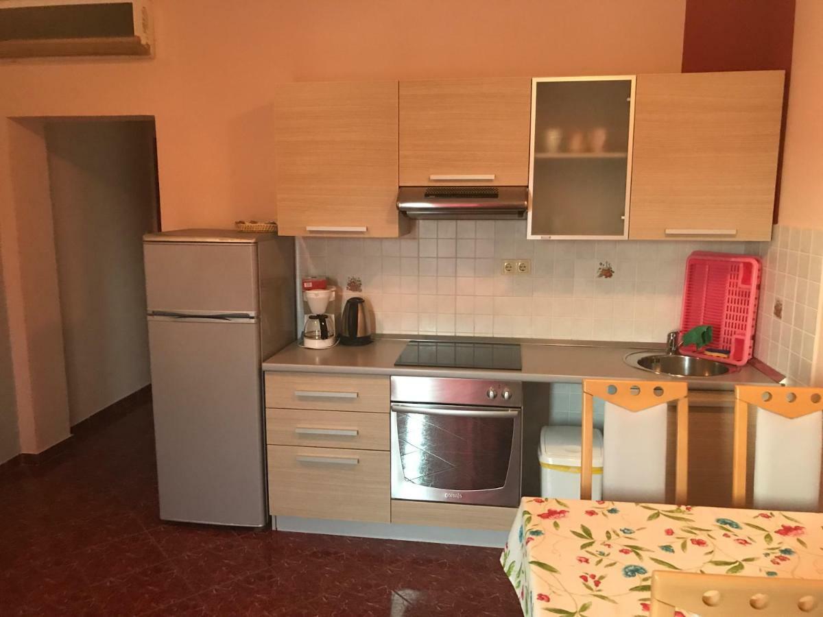 Apartmani Paulina 洛帕 外观 照片